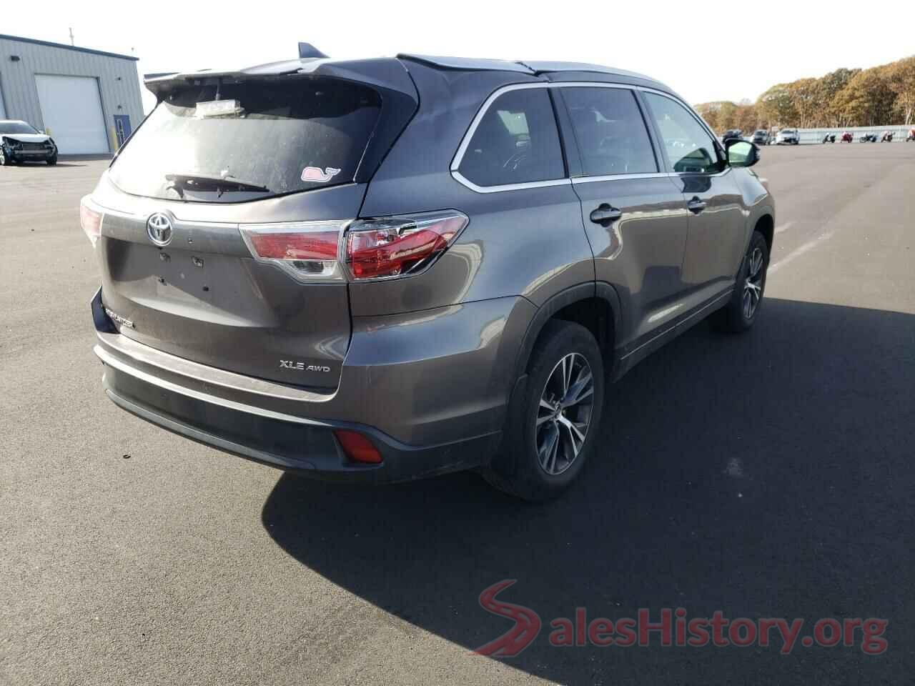 5TDJKRFH0GS261670 2016 TOYOTA HIGHLANDER