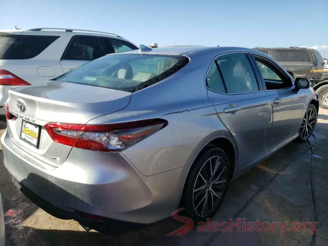 4T1F11AK5MU590297 2021 TOYOTA CAMRY