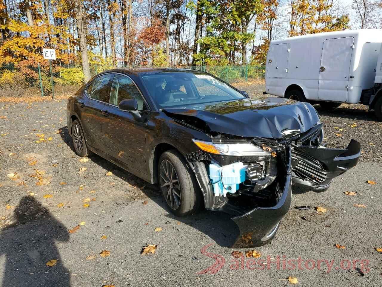 4T1F11BK5NU060363 2022 TOYOTA CAMRY