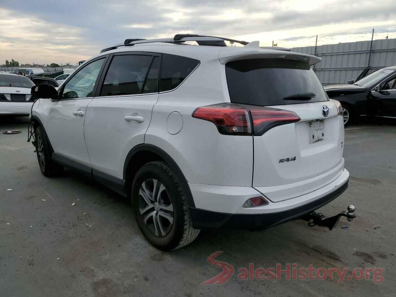 2T3BFREVXJW846701 2018 TOYOTA RAV4