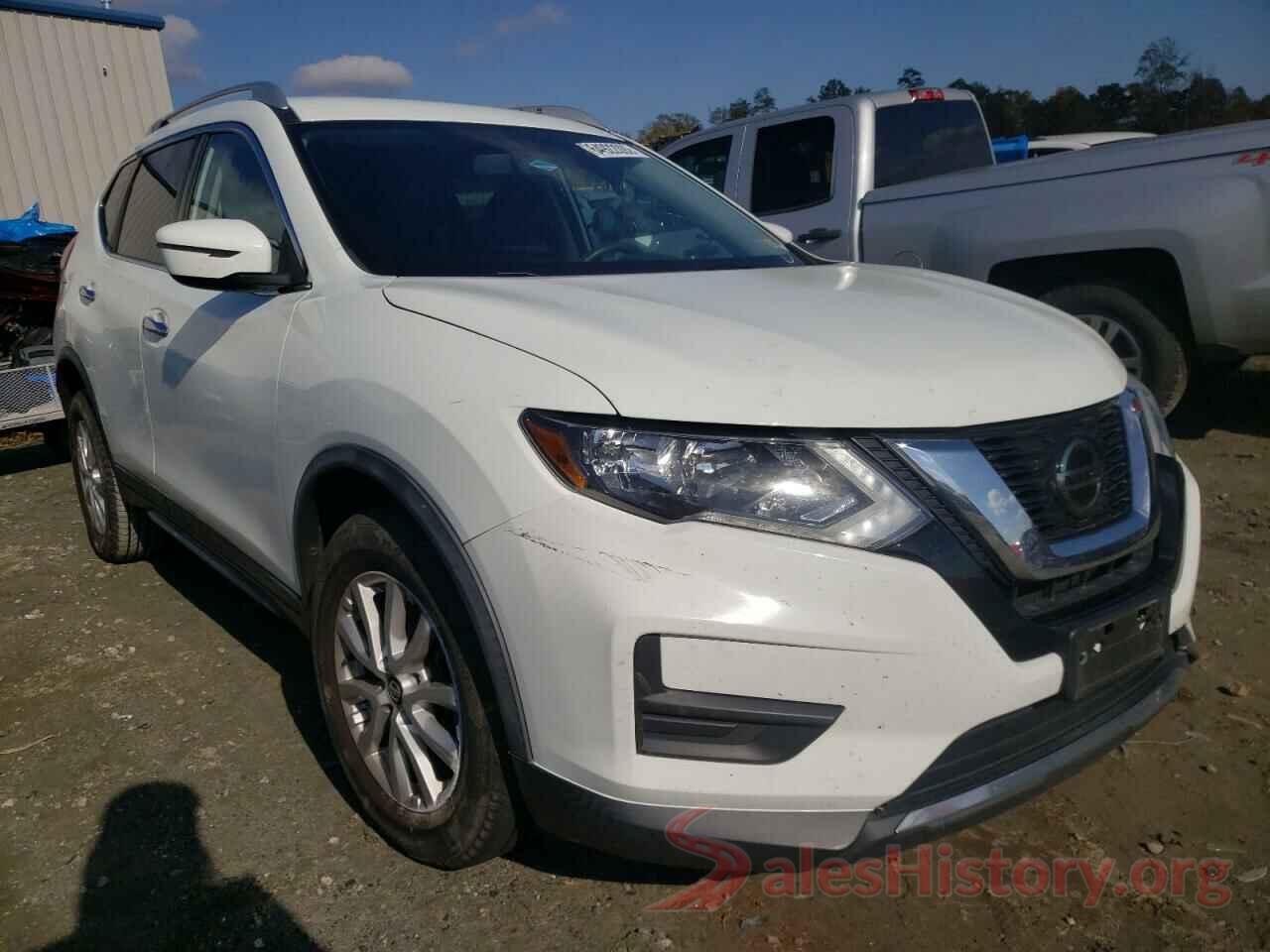 KNMAT2MV6JP576486 2018 NISSAN ROGUE