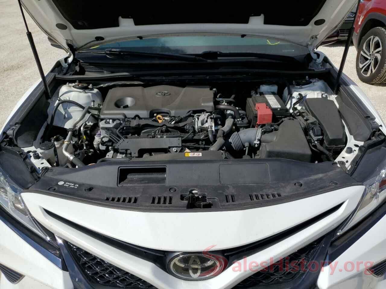 4T1B11HK1KU696215 2019 TOYOTA CAMRY