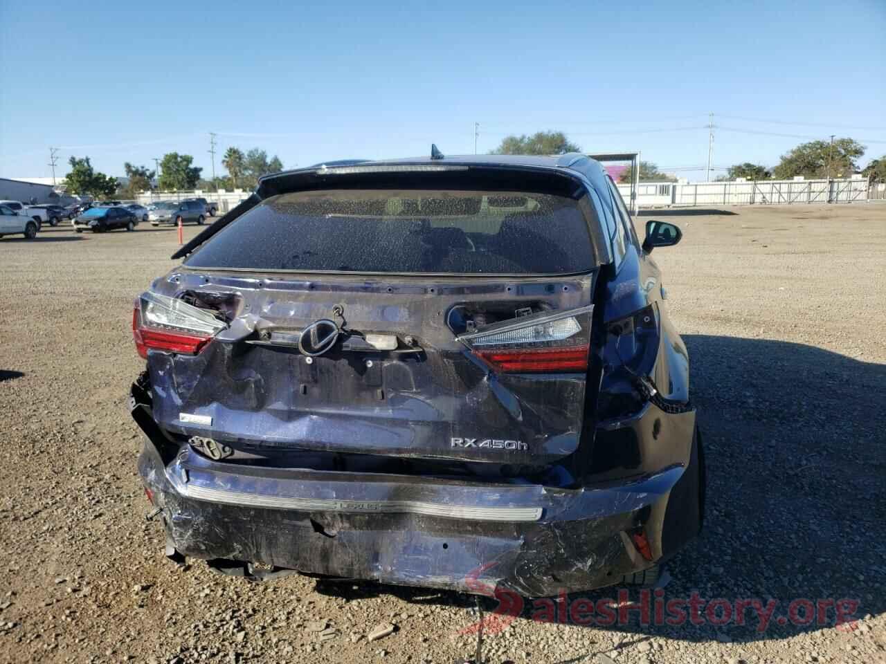 2T2BGMCA4HC011032 2017 LEXUS RX450