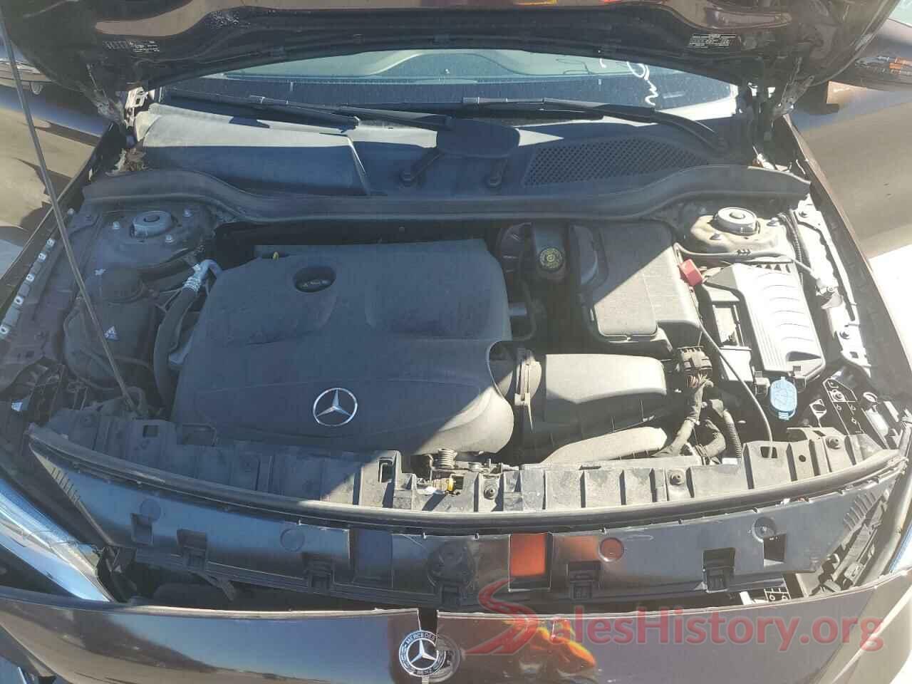 WDCTG4EBXJJ421949 2018 MERCEDES-BENZ GLA-CLASS