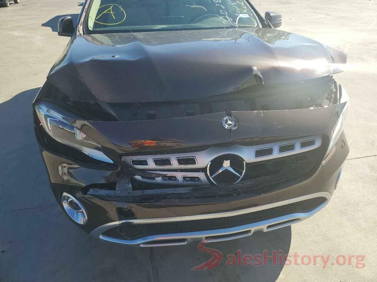 WDCTG4EBXJJ421949 2018 MERCEDES-BENZ GLA-CLASS