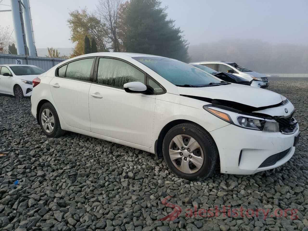 3KPFK4A7XHE110368 2017 KIA FORTE