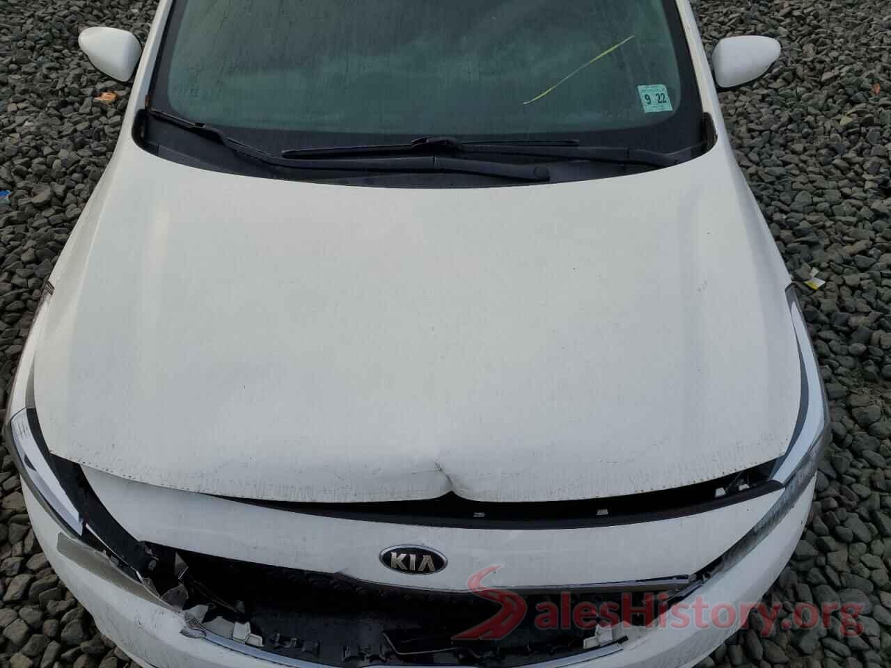 3KPFK4A7XHE110368 2017 KIA FORTE