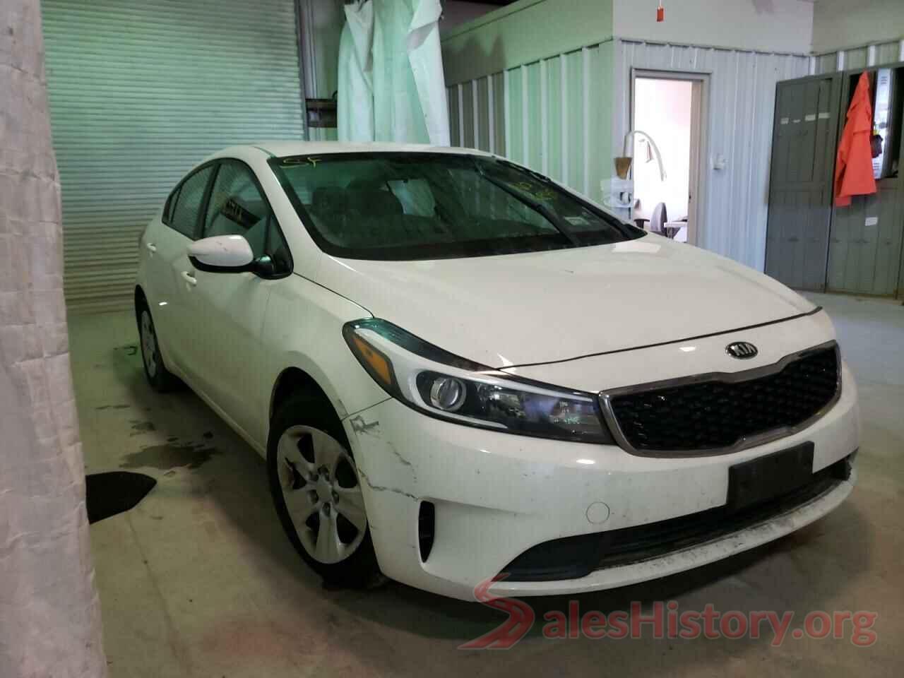 3KPFK4A7XHE051581 2017 KIA FORTE