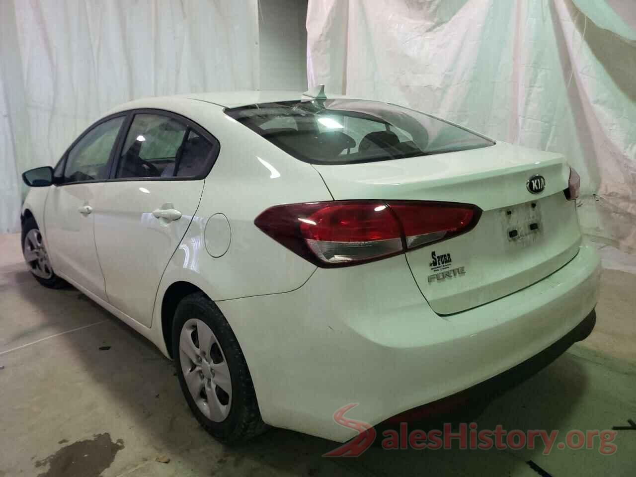 3KPFK4A7XHE051581 2017 KIA FORTE