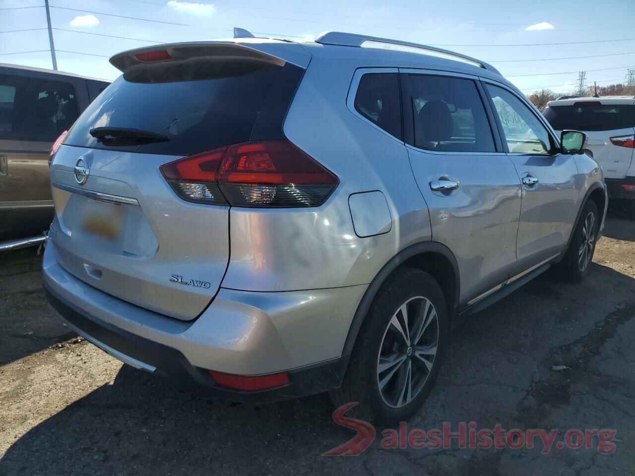 JN8AT2MV4JW318803 2018 NISSAN ROGUE