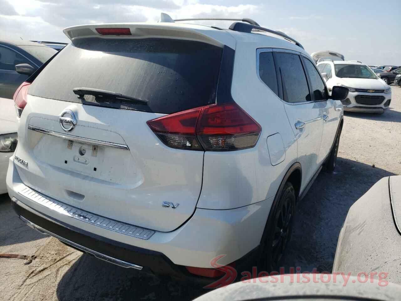 5N1AT2MT8HC828685 2017 NISSAN ROGUE