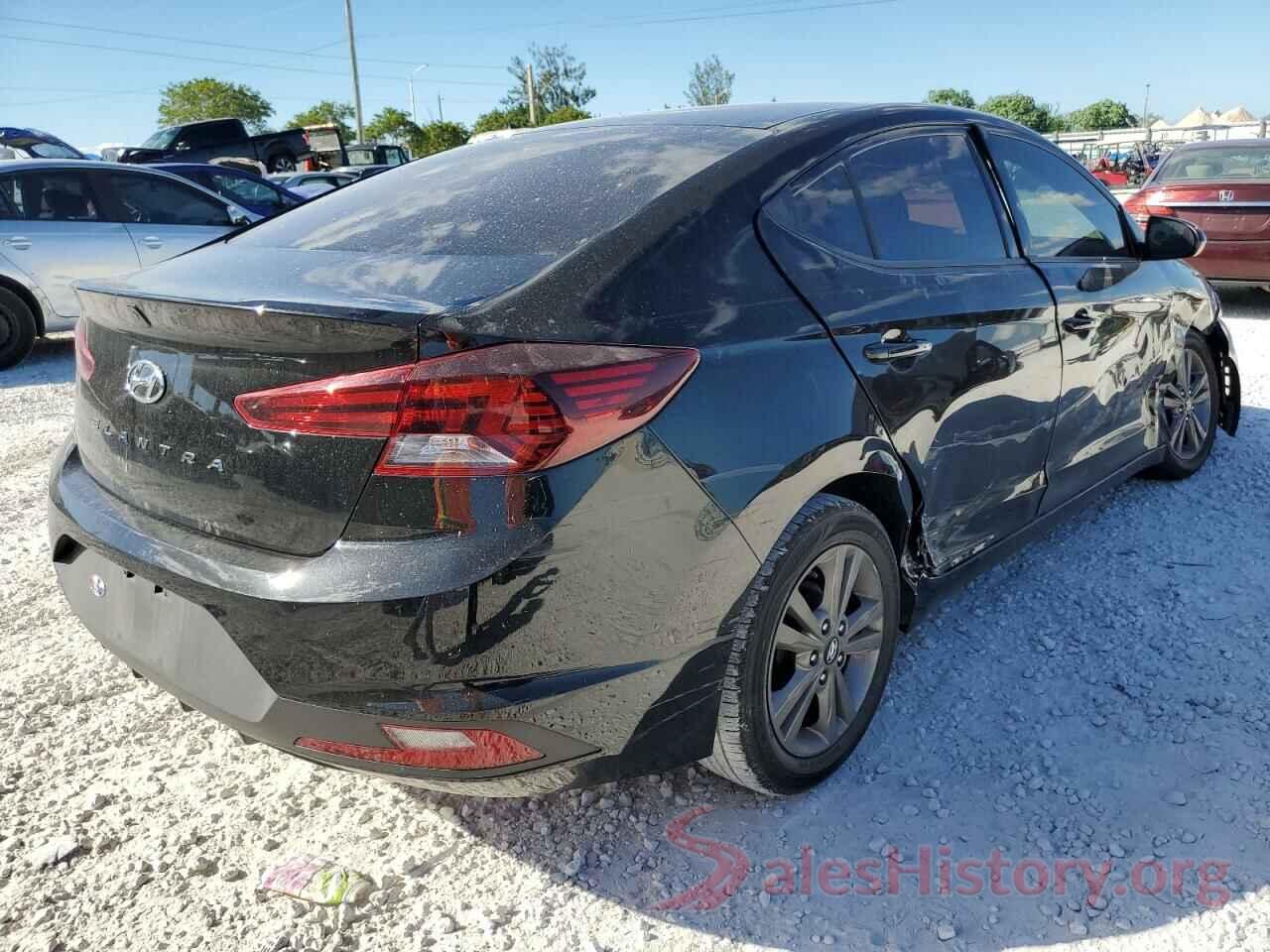 5NPD74LFXKH440916 2019 HYUNDAI ELANTRA