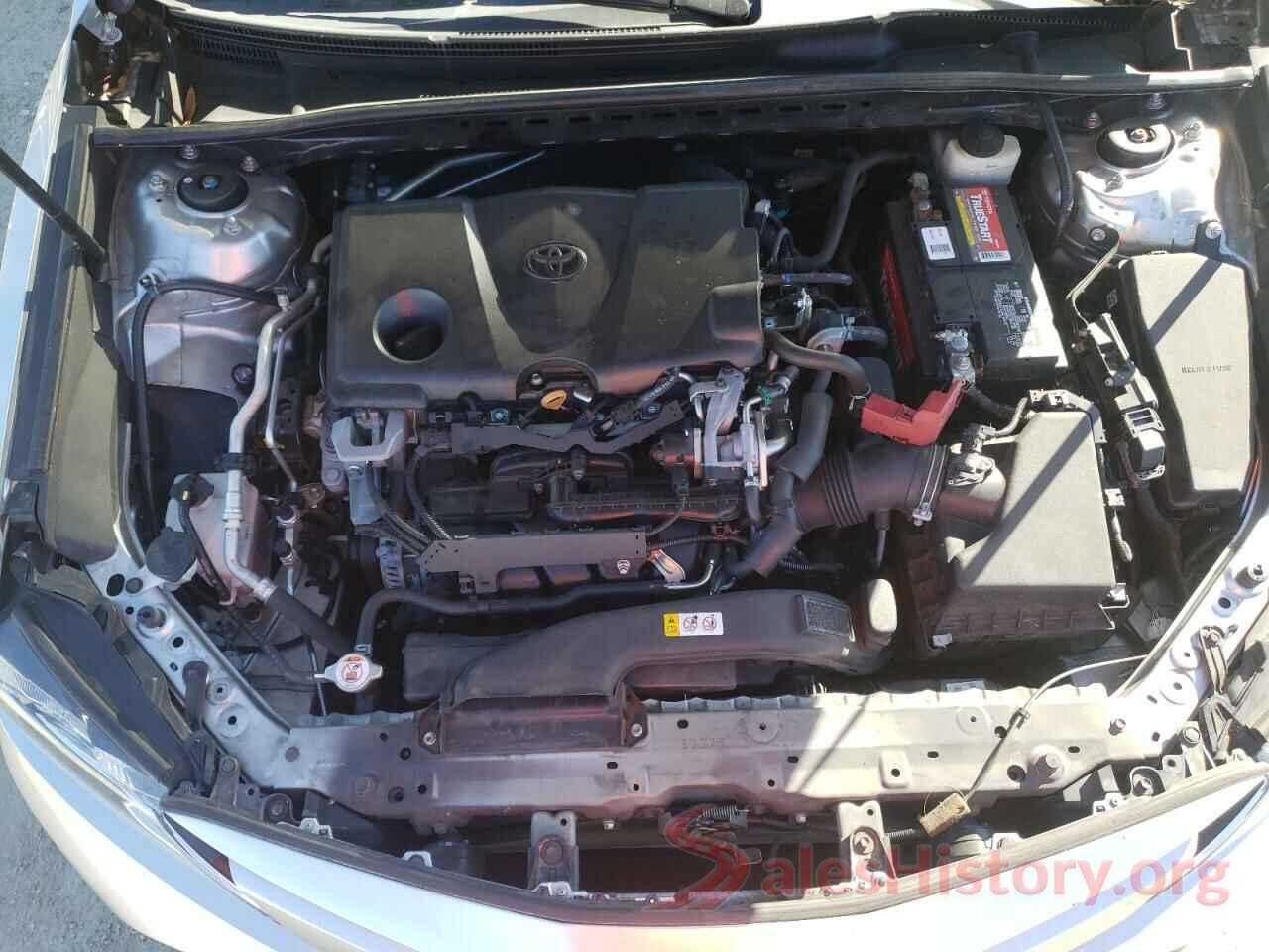 4T1B11HK3JU574082 2018 TOYOTA CAMRY