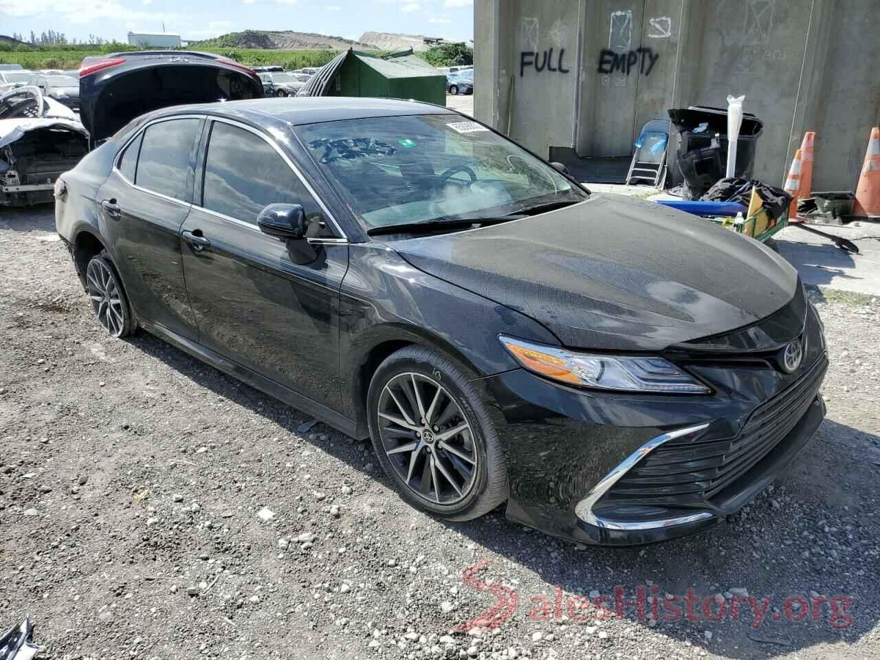 4T1F11AK6MU572276 2021 TOYOTA CAMRY