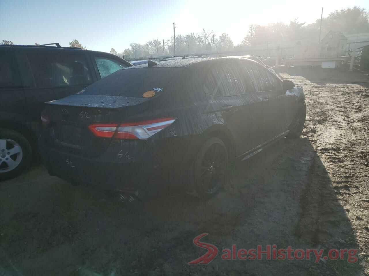 4T1G11AK3LU331083 2020 TOYOTA CAMRY