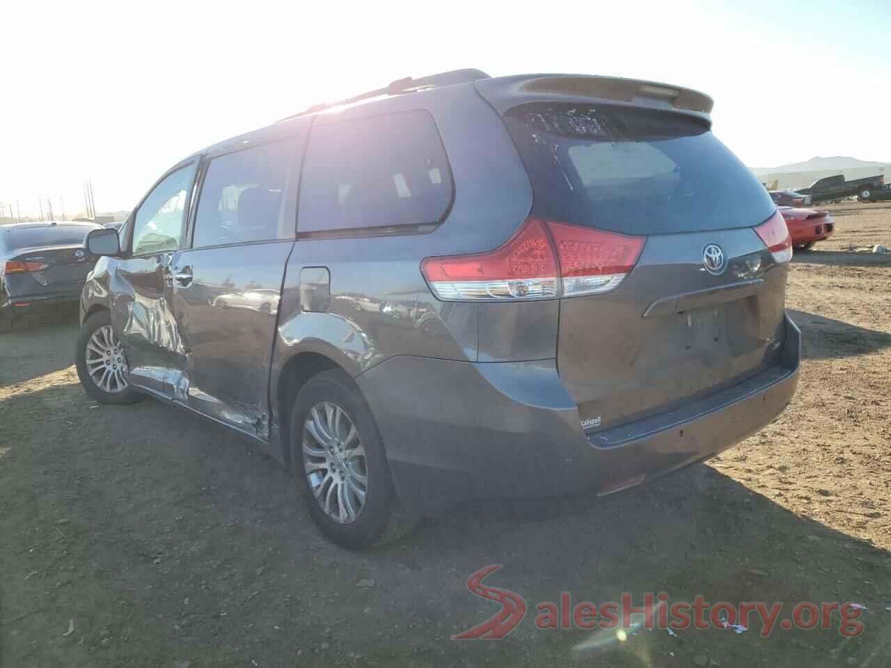 5TDYK3DC6BS001527 2011 TOYOTA SIENNA