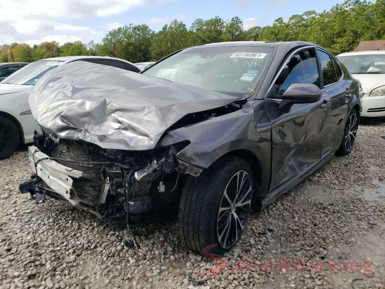 4T1B11HK6JU528682 2018 TOYOTA CAMRY