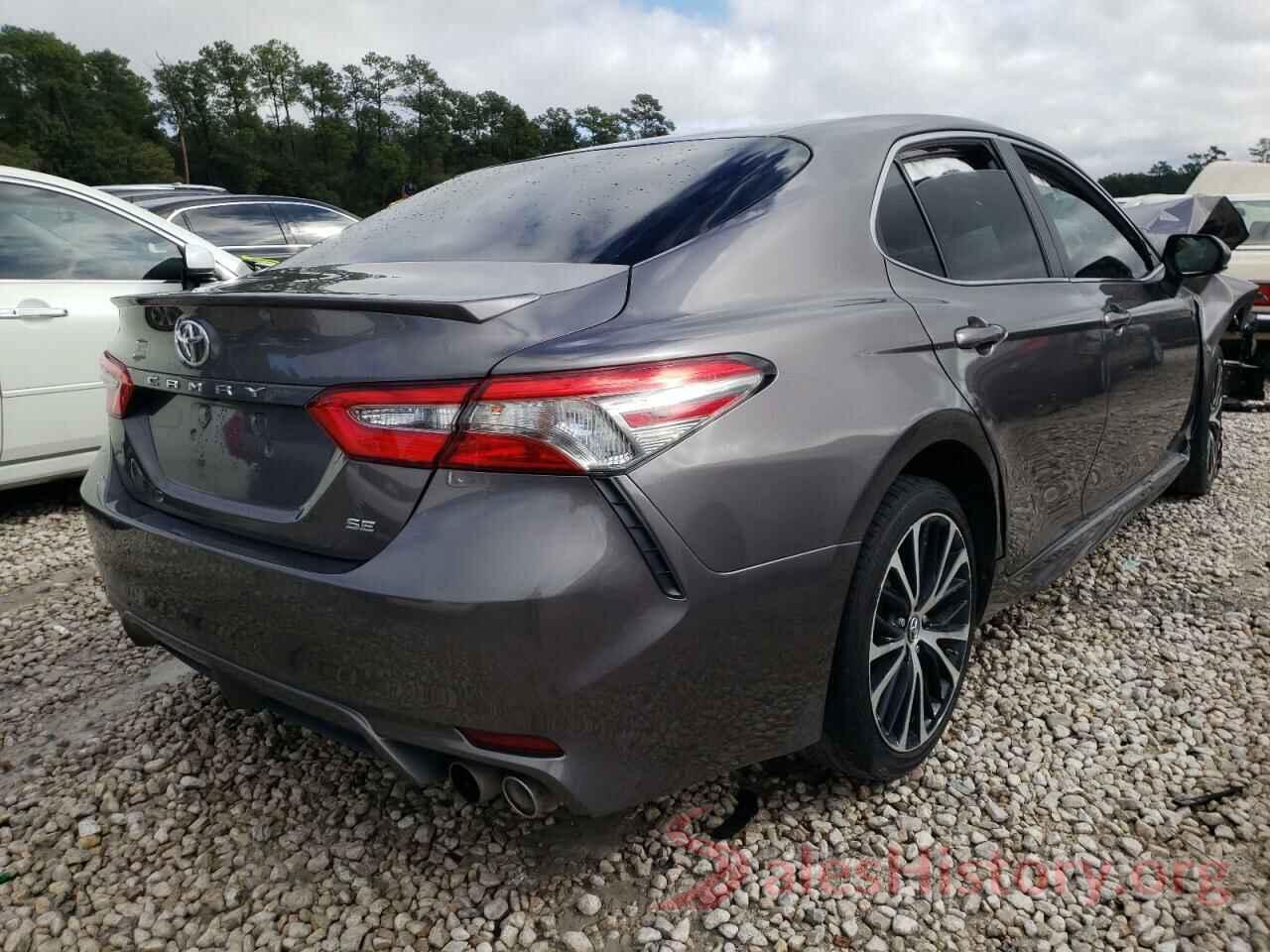 4T1B11HK6JU528682 2018 TOYOTA CAMRY