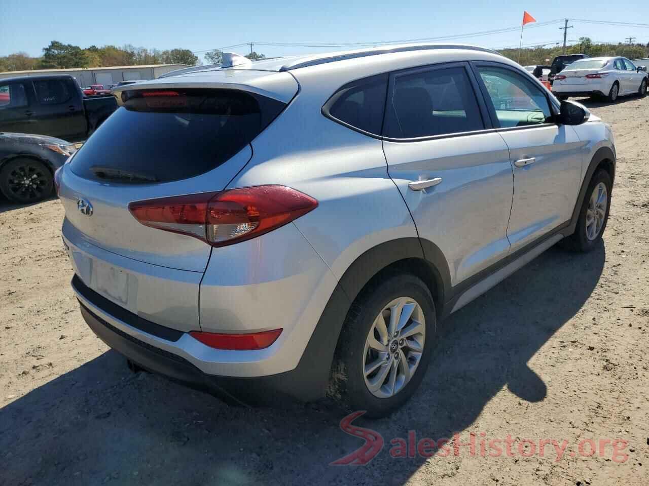 KM8J33A40HU486419 2017 HYUNDAI TUCSON