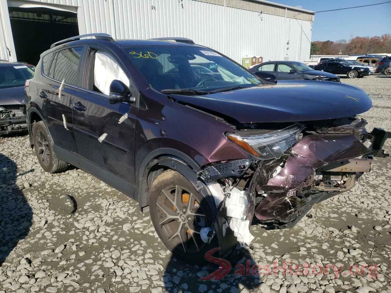 2T3JFREV8JW751940 2018 TOYOTA RAV4