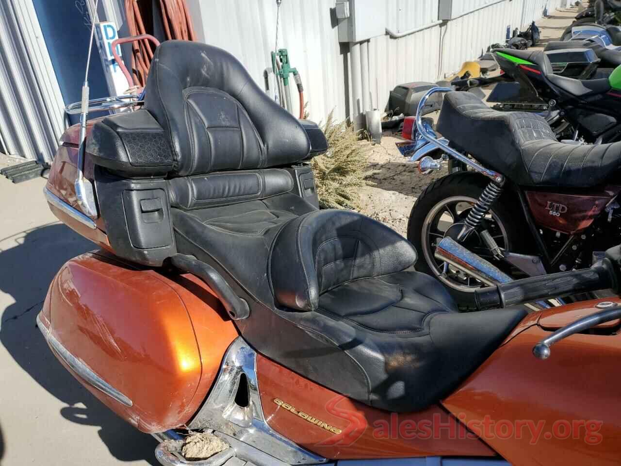 1HFSC47082A106583 2002 HONDA GL CYCLE