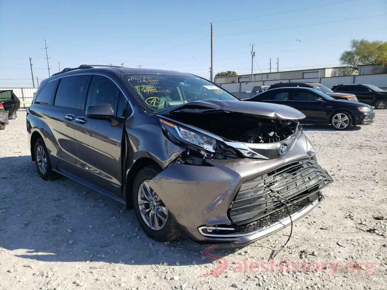 5TDYRKEC2MS050232 2021 TOYOTA SIENNA