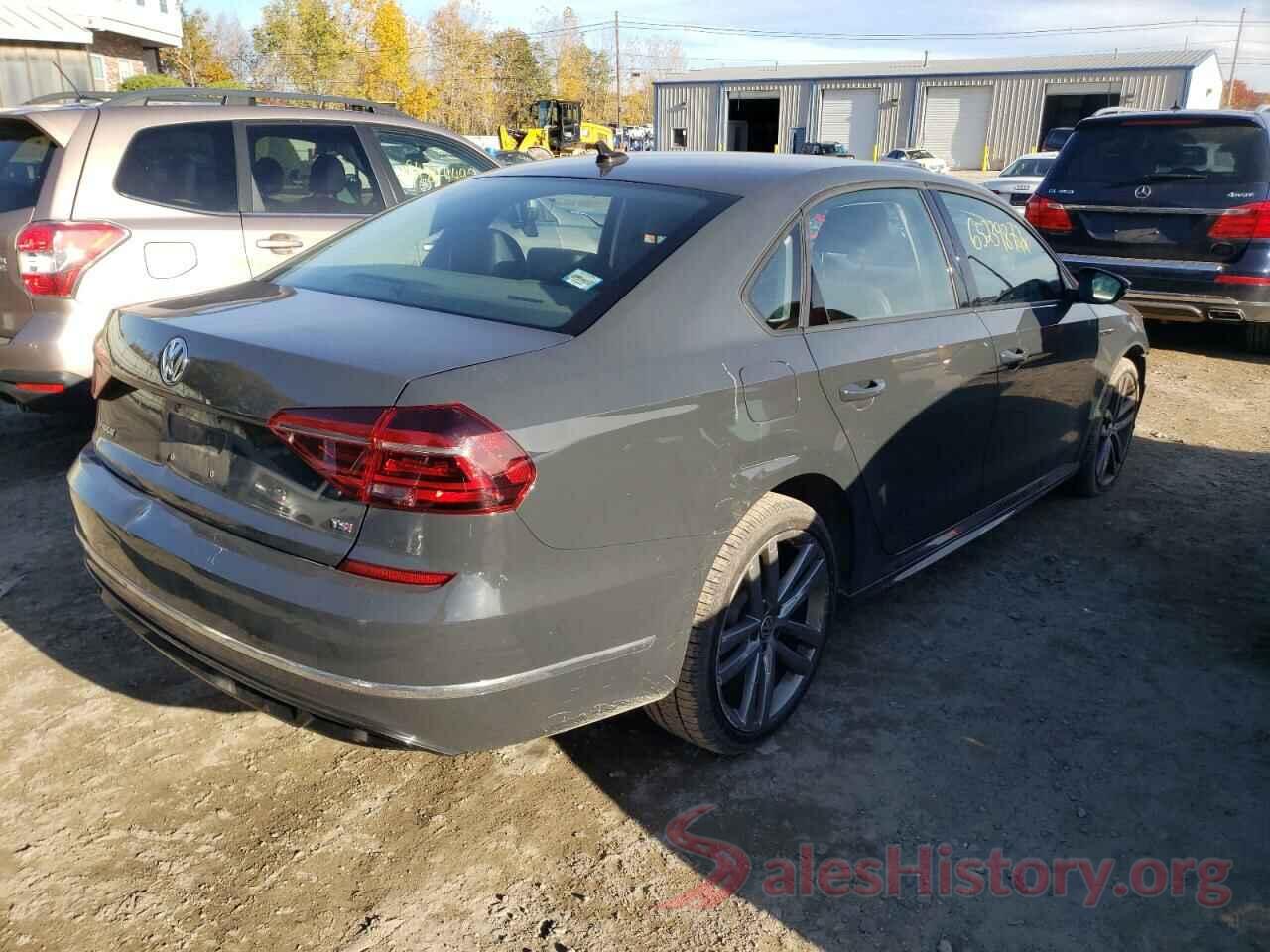 1VWAA7A3XJC003424 2018 VOLKSWAGEN PASSAT