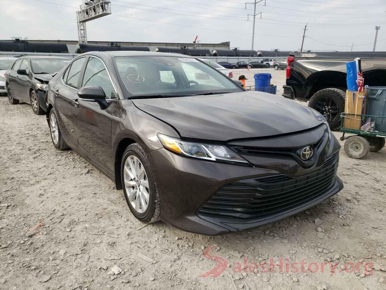 4T1B11HK9KU737724 2019 TOYOTA CAMRY