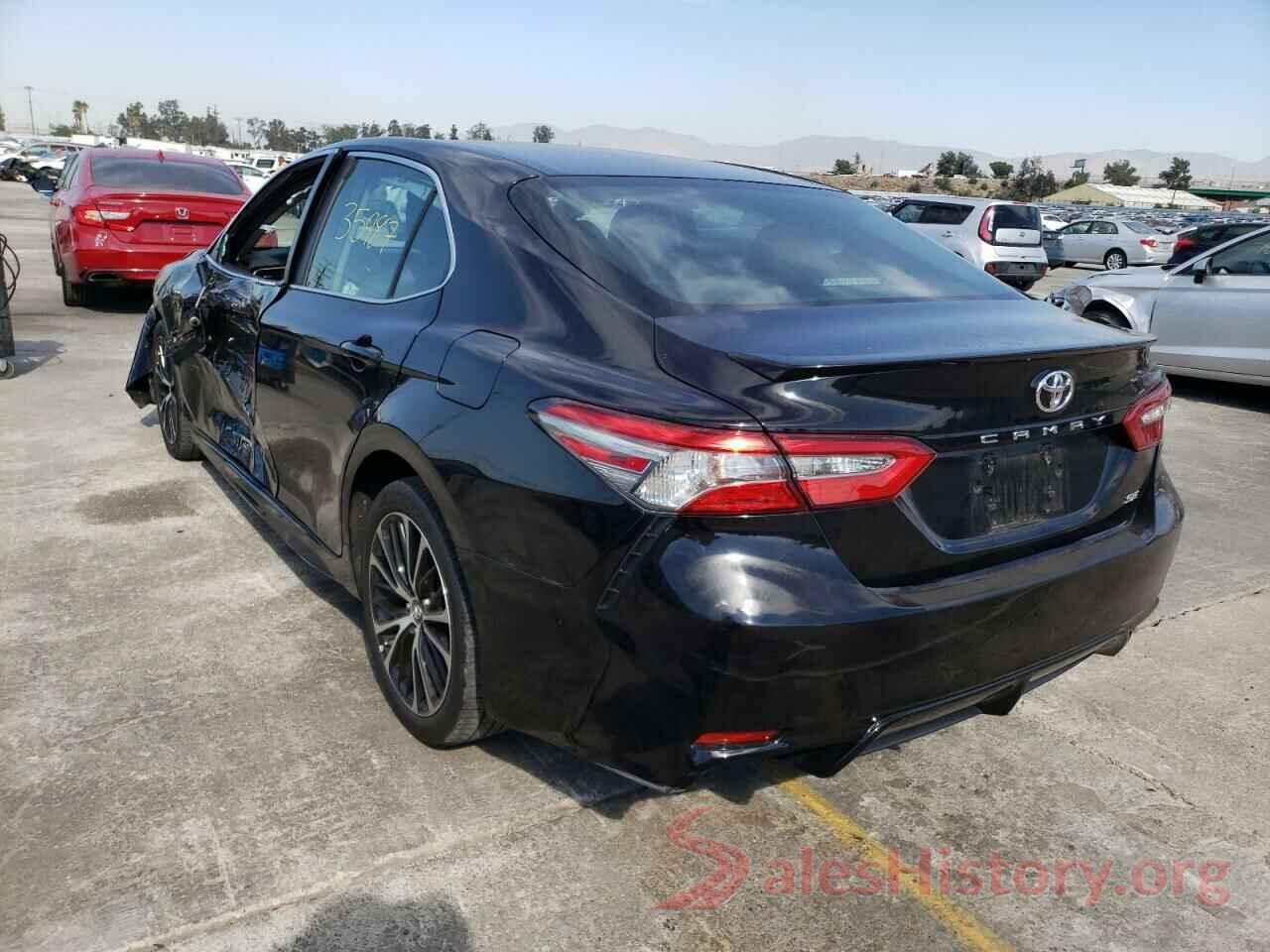 4T1B11HKXJU136241 2018 TOYOTA CAMRY