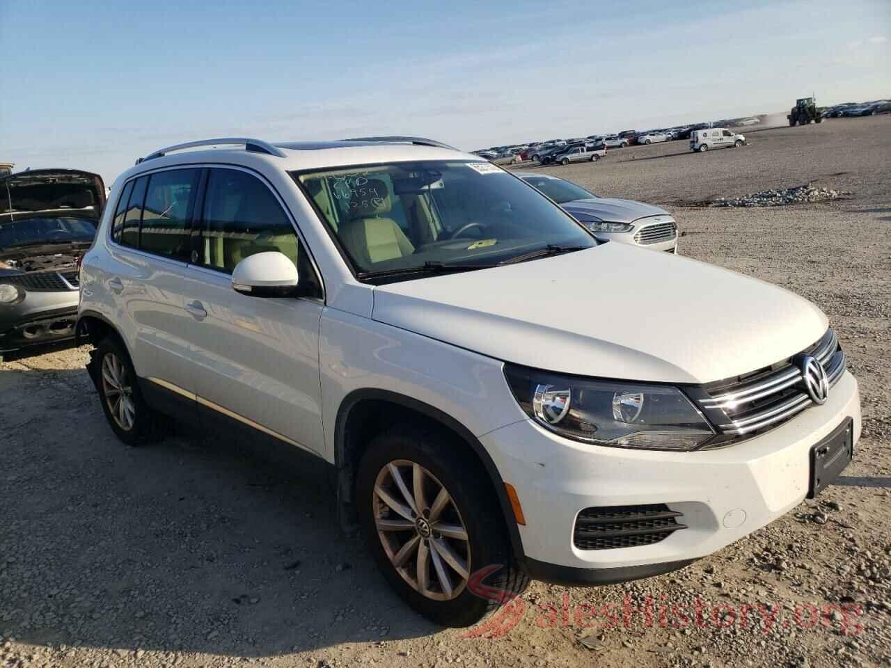 WVGSV7AX2HK006229 2017 VOLKSWAGEN TIGUAN