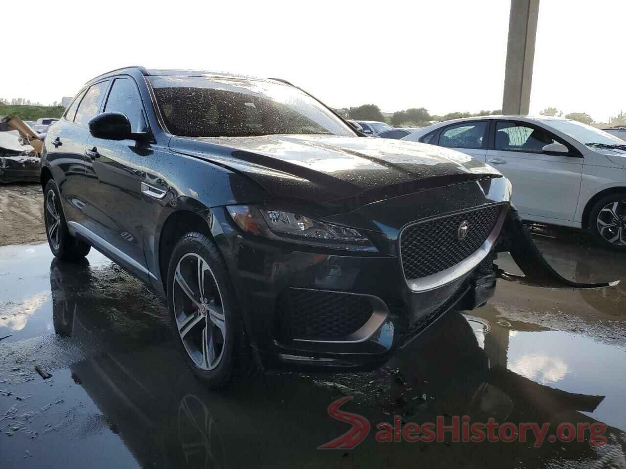 SADCM2FV8JA203041 2018 JAGUAR F-PACE