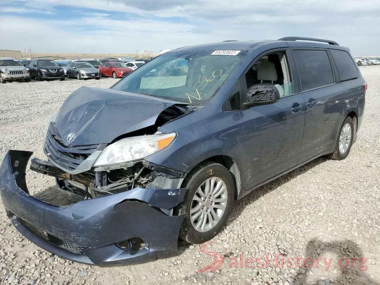 5TDKZ3DC5HS830499 2017 TOYOTA SIENNA