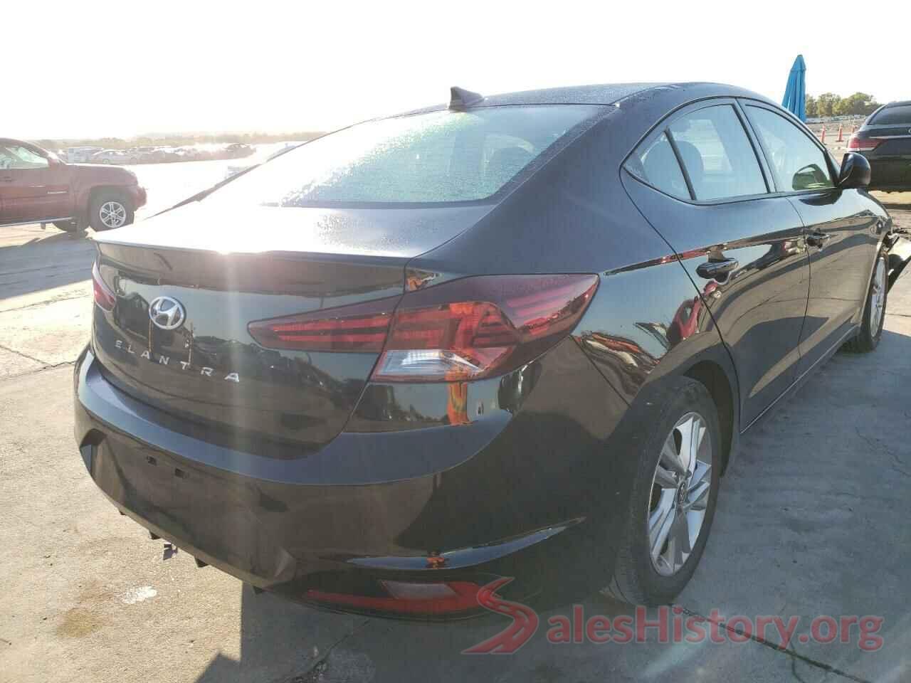 5NPD84LFXKH469460 2019 HYUNDAI ELANTRA