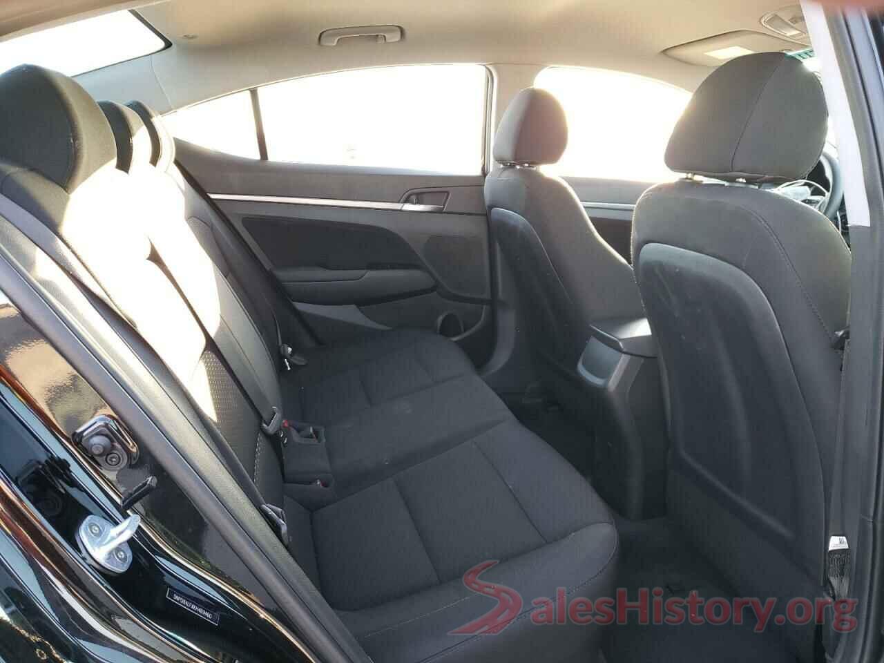 5NPD84LFXKH469460 2019 HYUNDAI ELANTRA