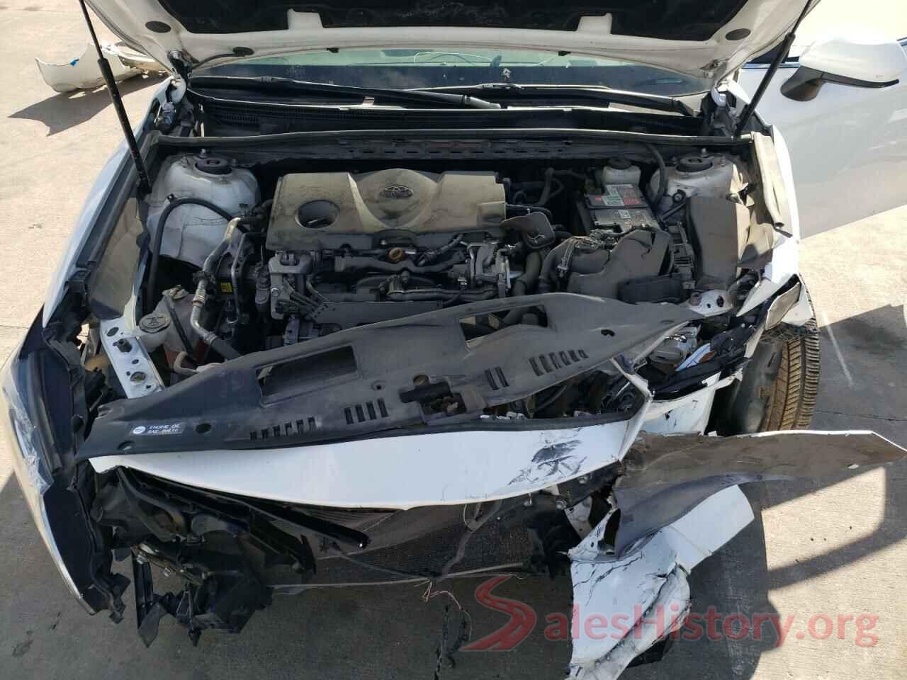 4T1B11HK8JU107384 2018 TOYOTA CAMRY