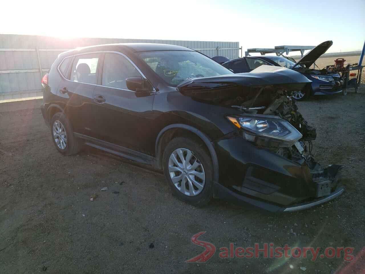 KNMAT2MT4HP608599 2017 NISSAN ROGUE