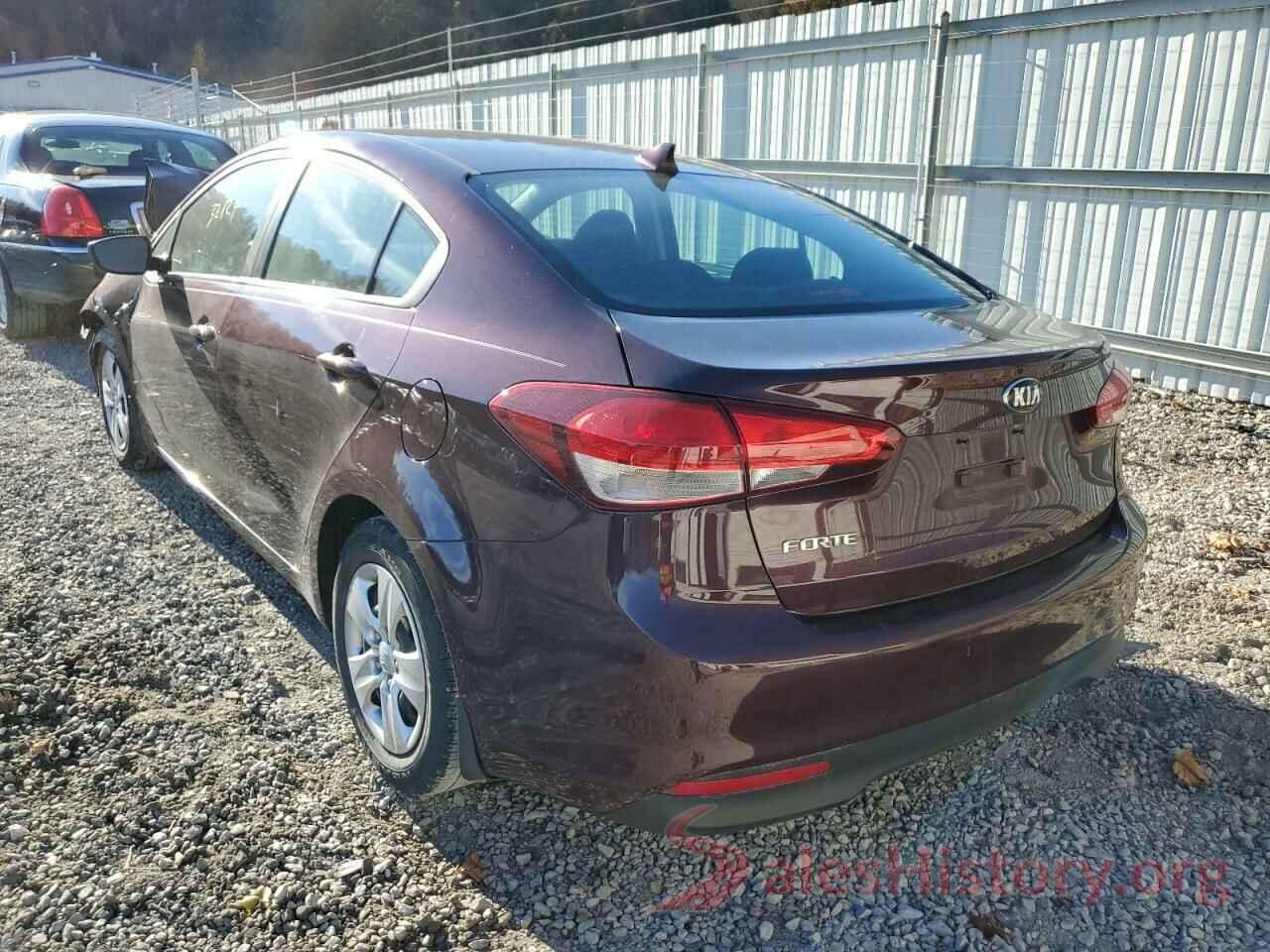 3KPFK4A75JE246381 2018 KIA FORTE