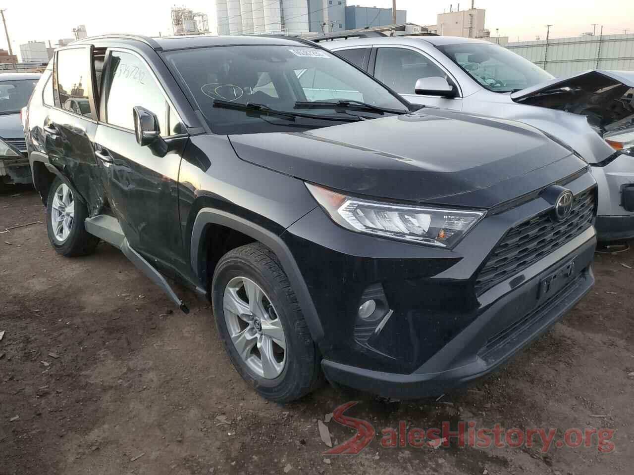 2T3P1RFV8KW070038 2019 TOYOTA RAV4