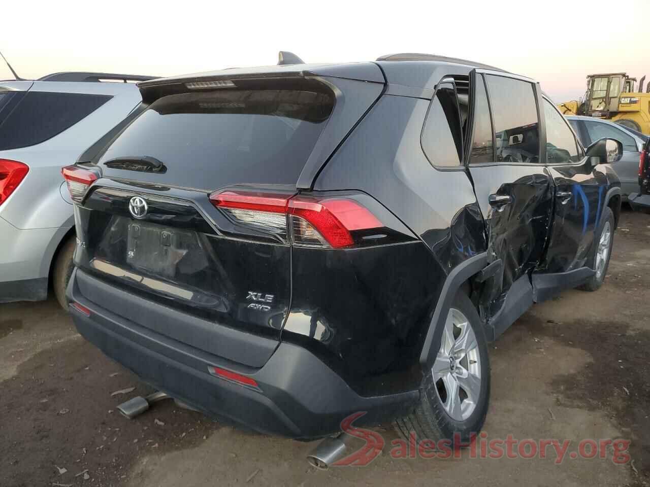 2T3P1RFV8KW070038 2019 TOYOTA RAV4