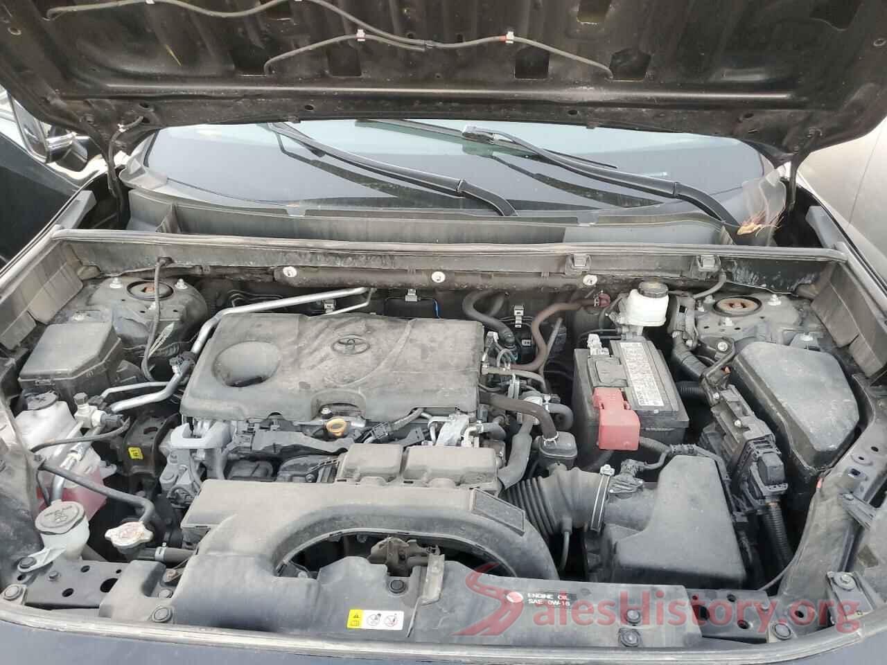 2T3P1RFV8KW070038 2019 TOYOTA RAV4