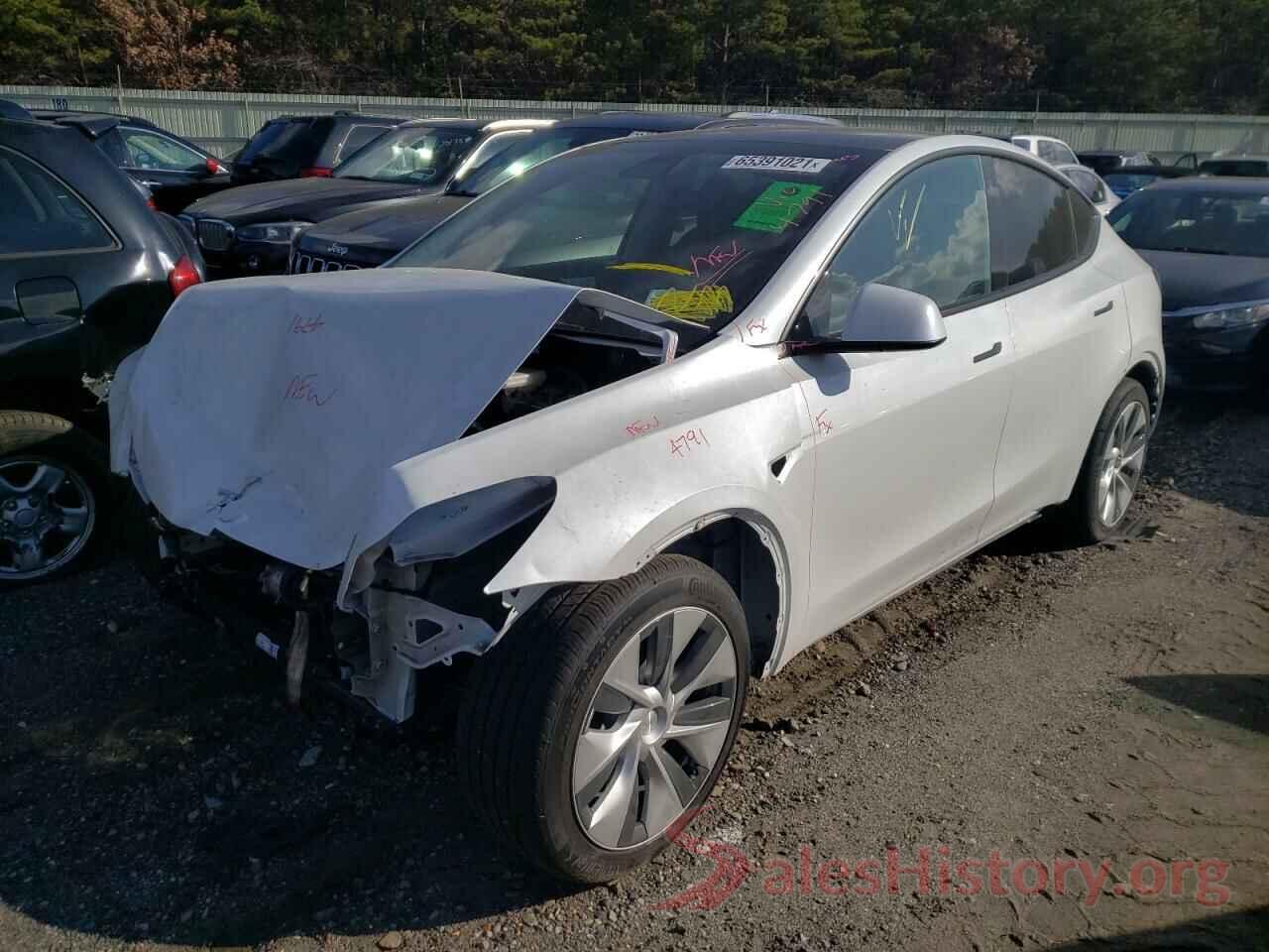 5YJYGAEE6MF185977 2021 TESLA MODEL Y