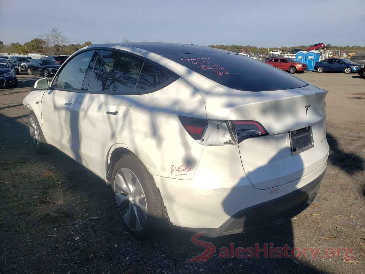 5YJYGAEE6MF185977 2021 TESLA MODEL Y