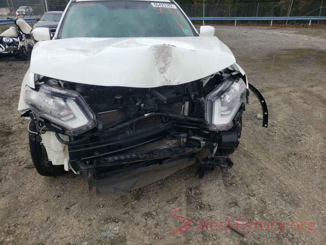 KNMAT2MV4JP516335 2018 NISSAN ROGUE