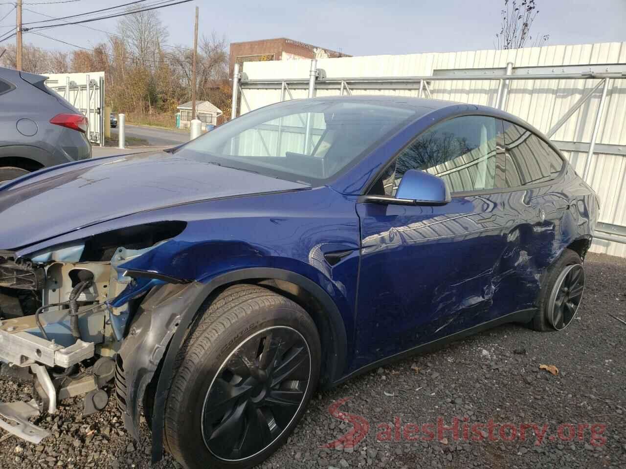 5YJYGDEE6LF011679 2020 TESLA MODEL Y