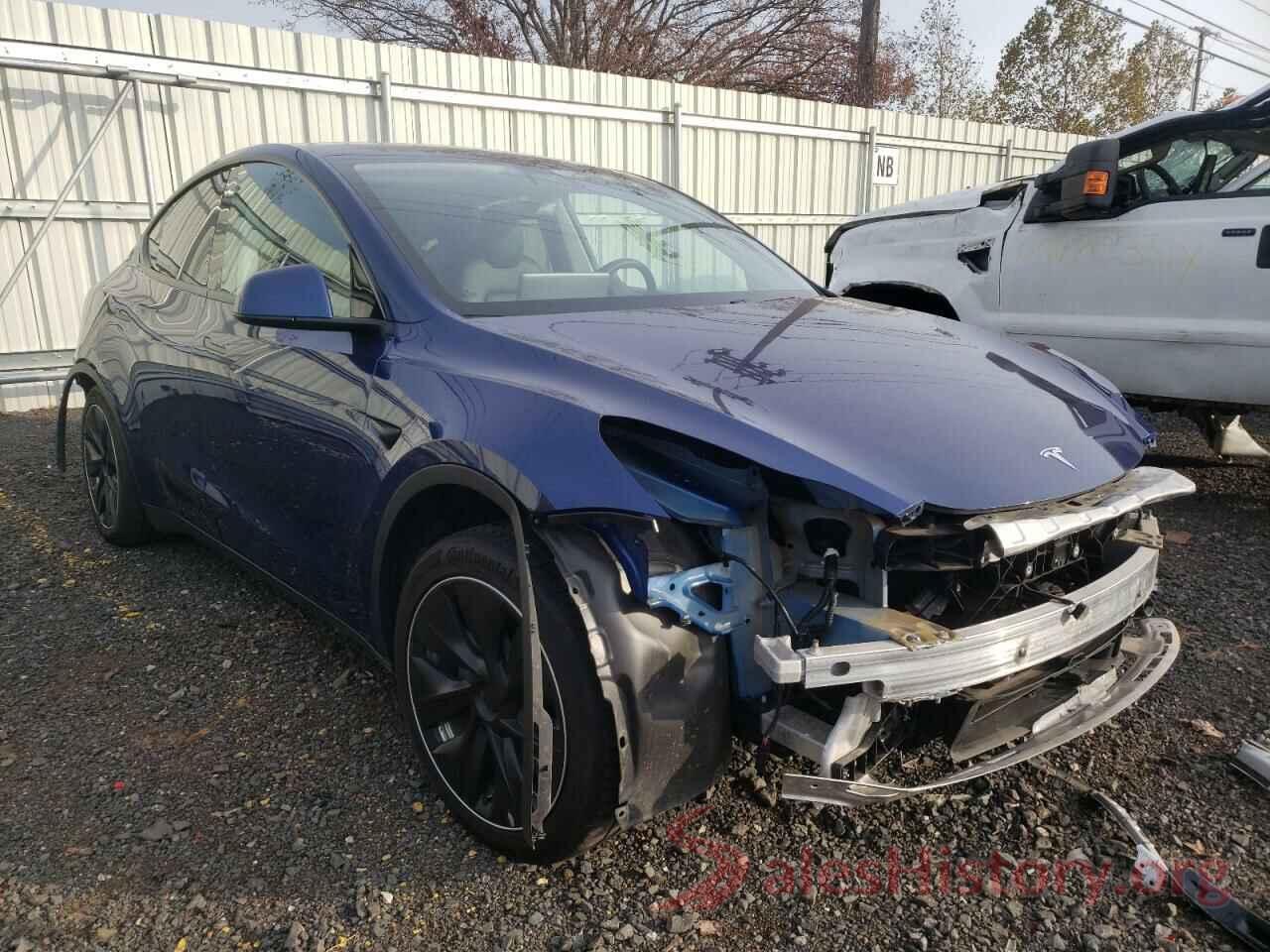 5YJYGDEE6LF011679 2020 TESLA MODEL Y