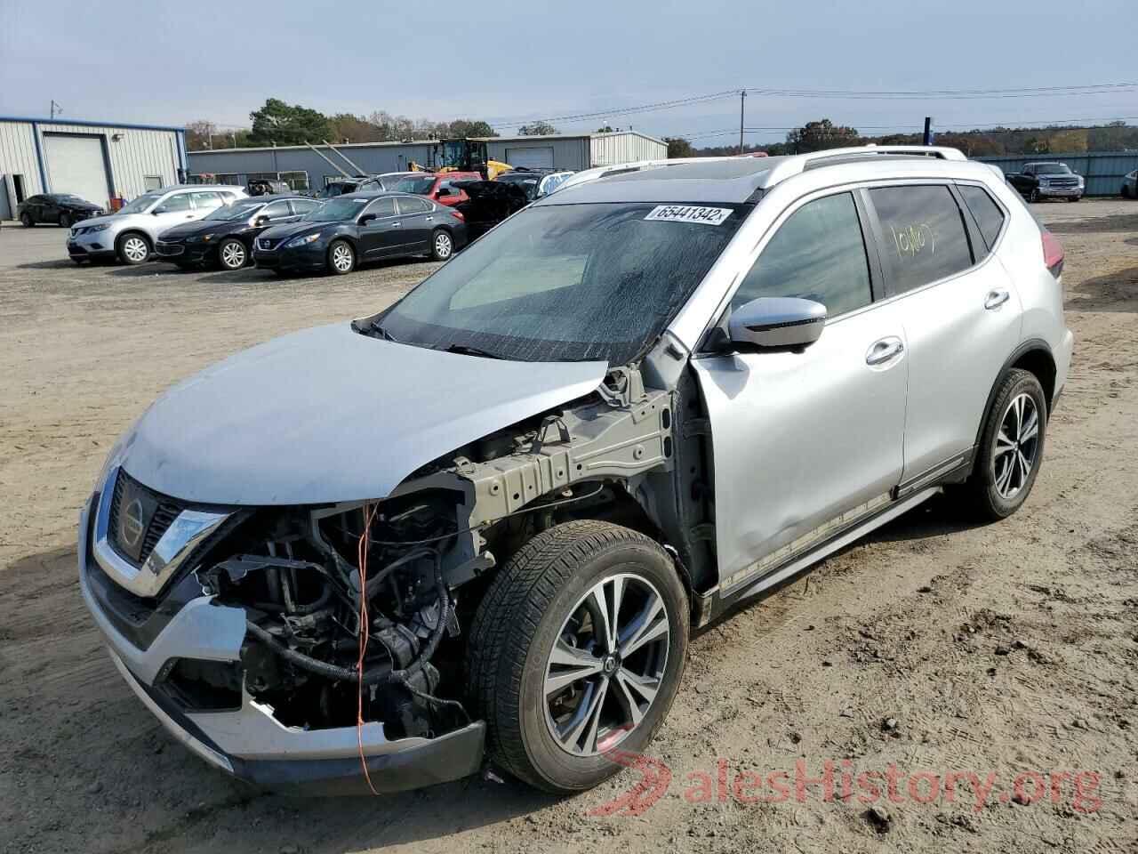 5N1AT2MV0HC883326 2017 NISSAN ROGUE