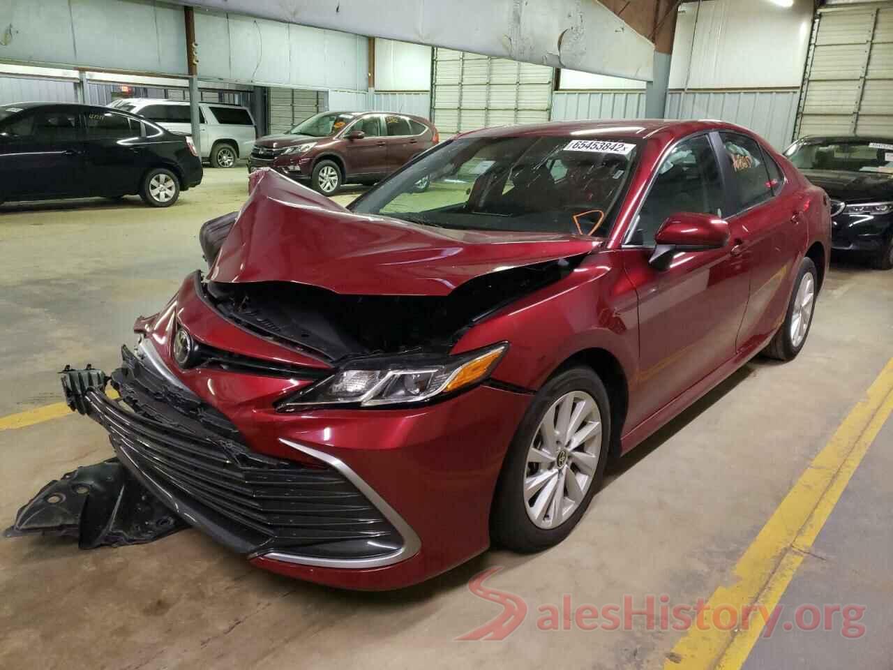 4T1C11AK8NU647824 2022 TOYOTA CAMRY