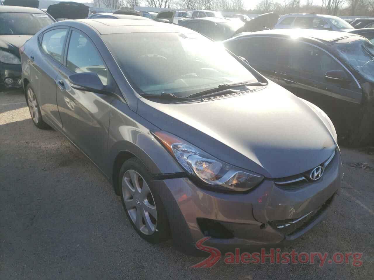 5NPDH4AE9DH276942 2013 HYUNDAI ELANTRA