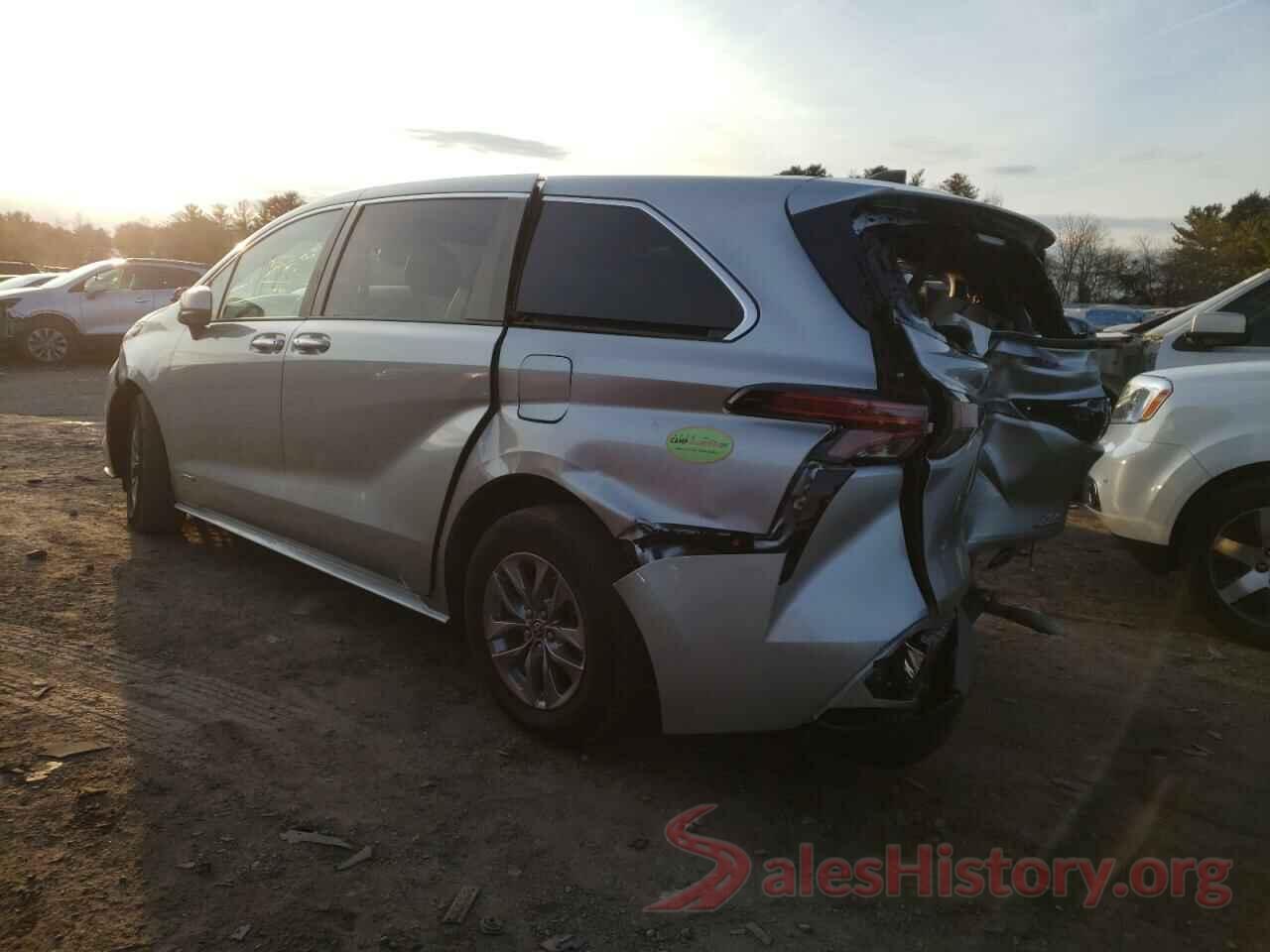 5TDYRKECXMS019648 2021 TOYOTA SIENNA