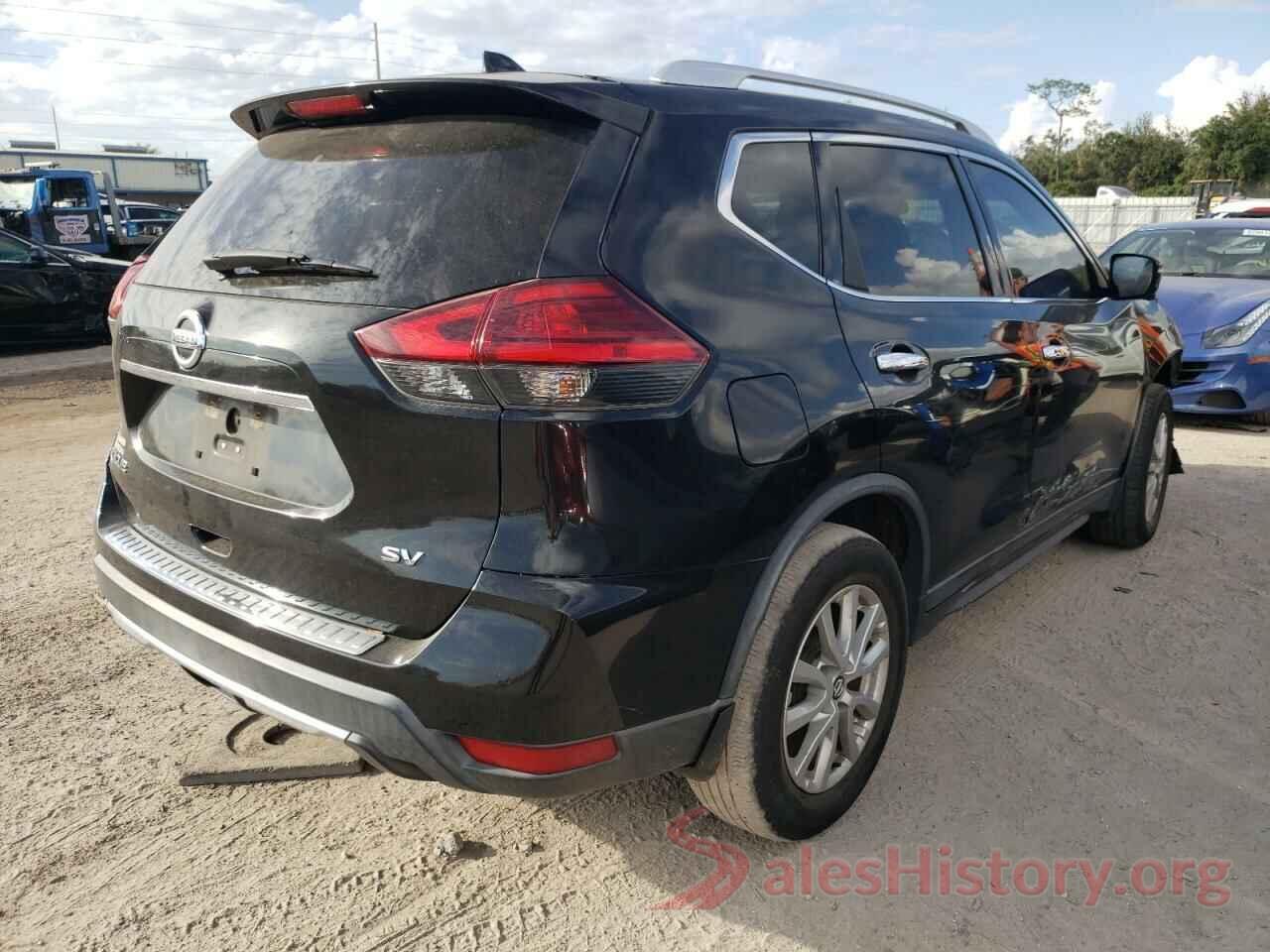 KNMAT2MT8HP611991 2017 NISSAN ROGUE